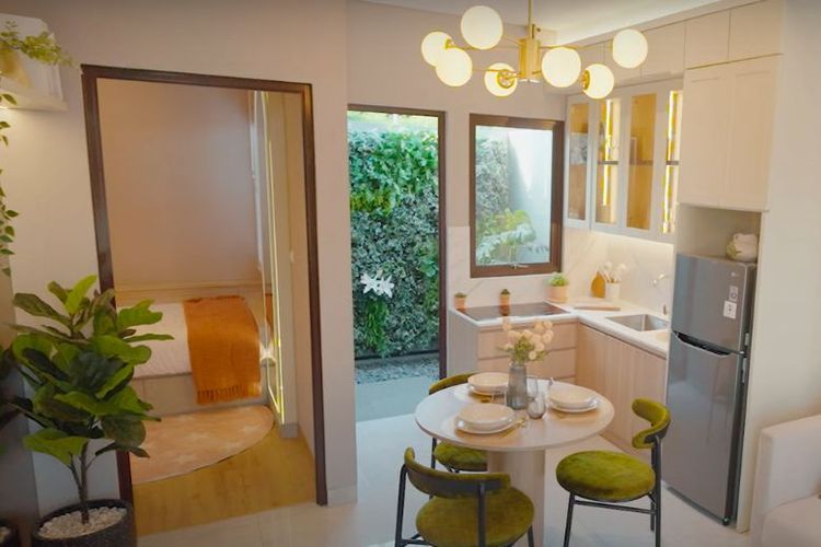Excelia memiliki desain interior yang kompak.