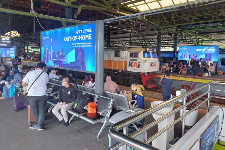 Stasiun Gambir dan Stasiun Pasar Senen mengalami peningkatan penumpang selama libur bersama Nyepi 2023. 