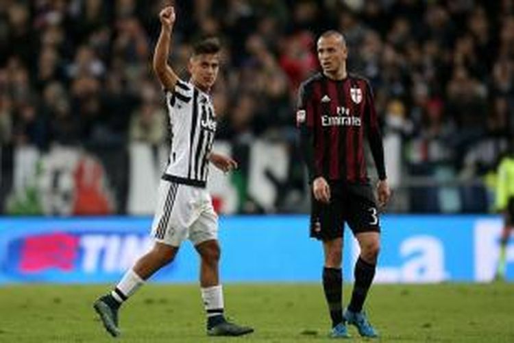 Paulo Dybala tentukan kemenangan Juventus atas AC Milan, Sabtu (21/11/2015). 