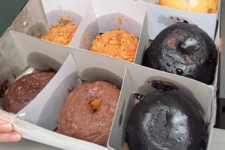 Donat Pinkan Mambo yang viral di media sosial.