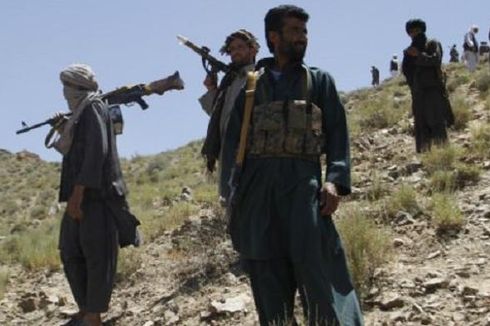 Pakai Humvee Penuh Bom, Taliban Ledakkan Markas Tentara Afganistan