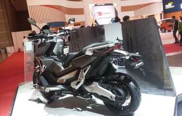 motor honda adv 250cc