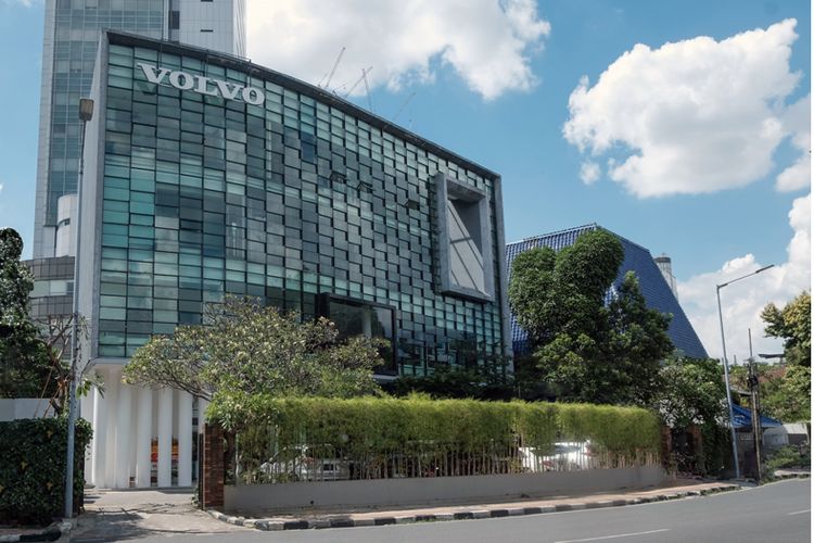 Volvo Cars Indonesia hari ini mengumumkan soft opening Showroom Volvo Cars yang berlokasi di pusat kota Jakarta. 