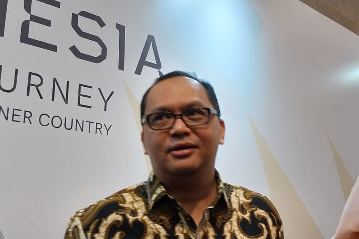 Staf Ahli Menteri Perindustrian Bidang Iklim Usaha dan Investasi Kementerian Perindustrian, Andi Rizaldi ditemui usai media press briefing di Kantor Kementerian Perindustrian, Jakarta, Rabu (8/3/2023).