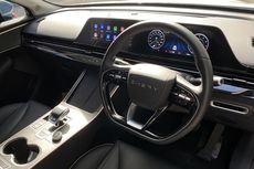 Komparasi Interior Chery Omoda 5 dengan Honda HR-V