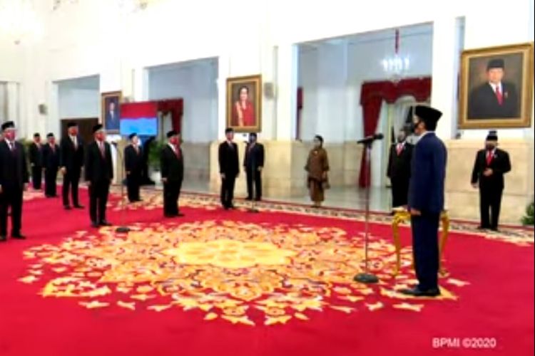 Presiden Joko Widodo melantik 20 Dubes LBPP RI di Istana Negara, Senin (14/9/2020)