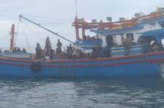 Pengungsi Rohingya Masih Terombang-ambing di Laut Aceh Selatan