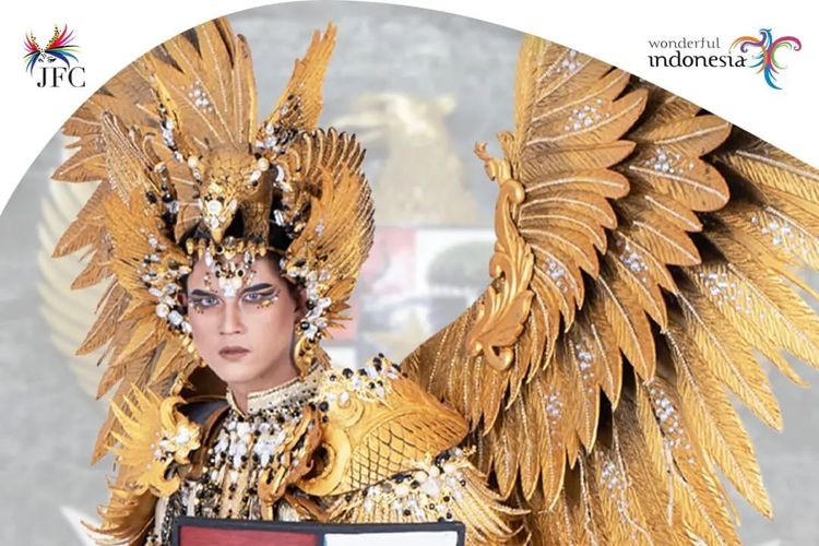 Jember Fashion Carnaval 2022 defile Garuda.