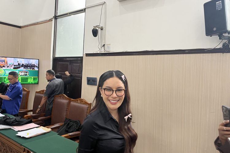 Kesal Saksi Ahli Kerap Lupa, Nikita Mirzani: Seperti Iklan Teh, Jawabannya Itu-itu Saja
