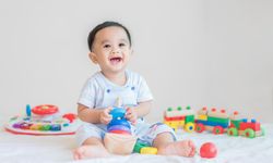 Layan Stimulasi Anak Usia 0-3 Tahun Penting untuk Tumbuh Optimal