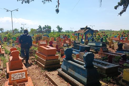 Batu Nisan TPU di Malang Dicat Warna-warni, Hilangkan Kesan Angker