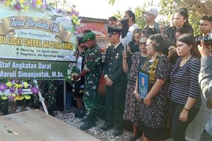 Amarah Keluarga Prada Lucky di Pemakaman: Anak Kami Tewas dalam Pembantaian...