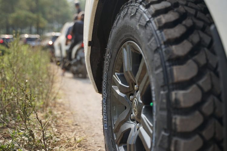 Ban Off-Road Lebih Besar, Belum Tentu Lebih Baik untuk SUV