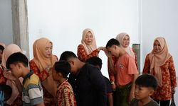 Peringati HUT Ke-26, DWP Riau Salurkan Sembako di Panti Asuhan