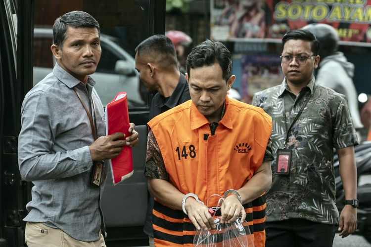 Dugaan Pemerasan Bupati Cilacap, Kepala Dinas Rogoh Rp 20 Juta untuk 