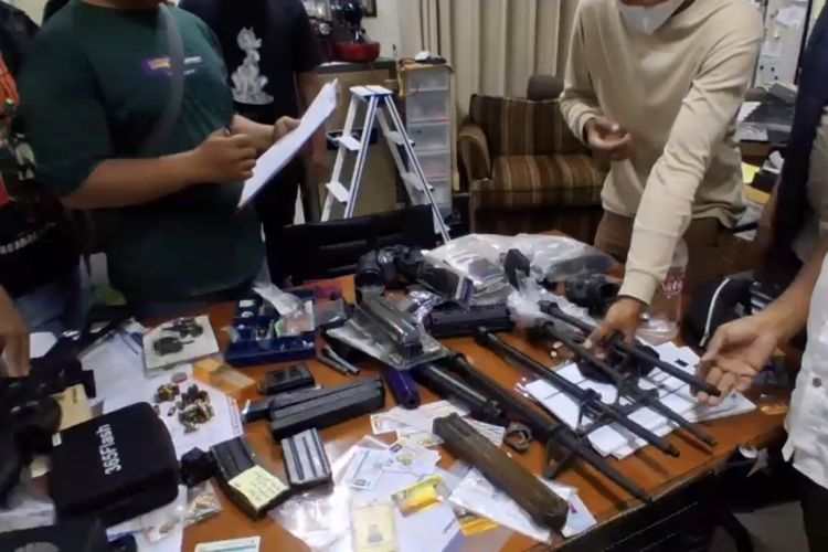 Polisi Tegaskan Tak Ada Ekskul Menembak di Sekolah Tempat 995 Senjata Ditemukan
