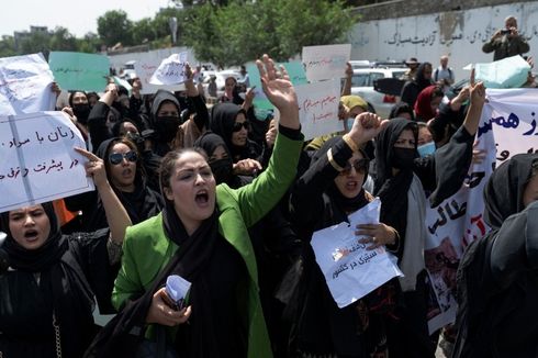Taliban Bubarkan Unjuk Rasa Kaum Perempuan dengan Kekerasan