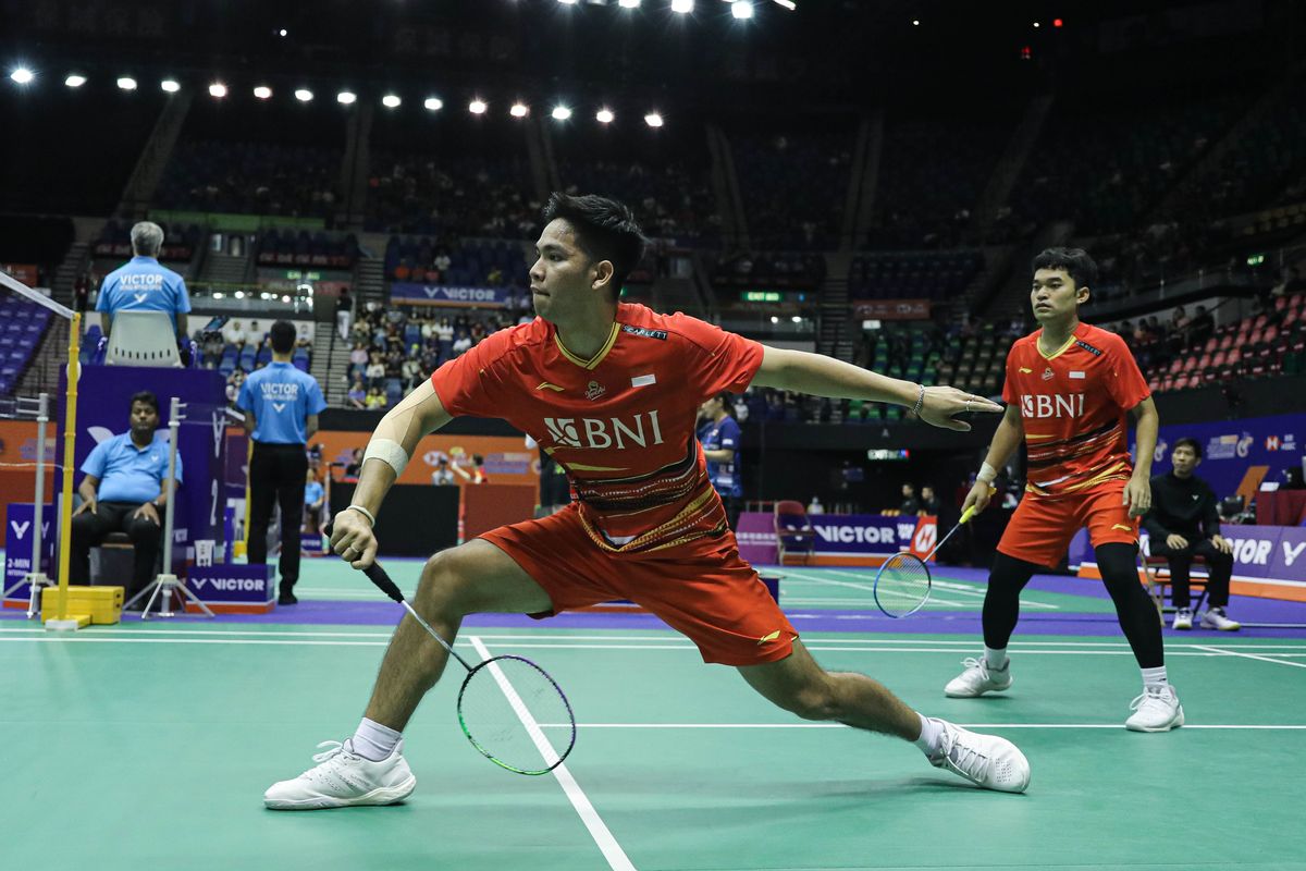 Leo Rolly Carnando/Daniel Marthin saat melawan Muhammad Shohibul Fikri/Bagas Maulana pada babak 16 besar Hong Kong Open 2023 di Hong Kong Coliseum, Kamis (14/9/2023). Artikel ini berisi jadwal siaran langsung Hong Kong Open 2023. 