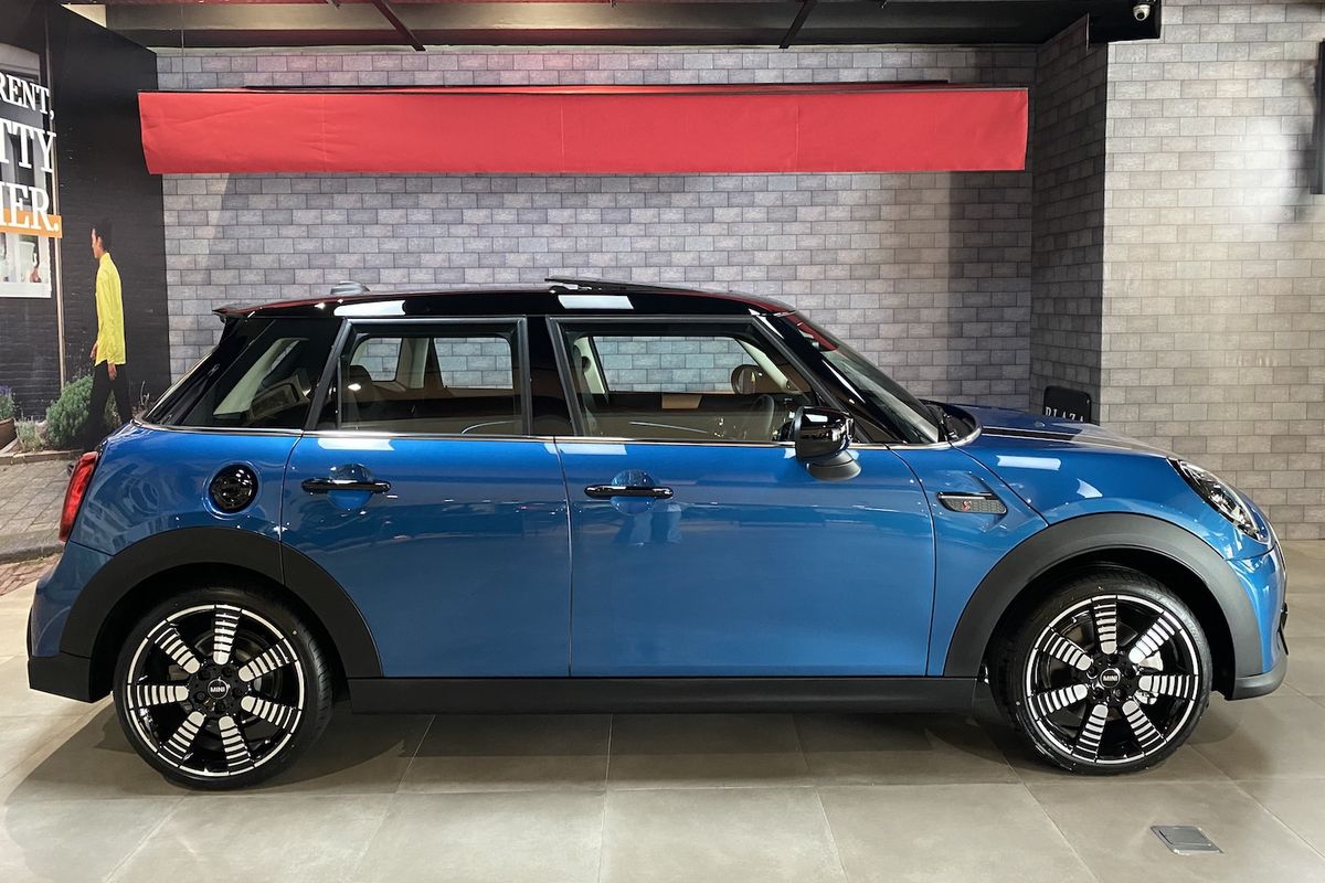 Mini Cooper 5-Doors