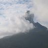 Gunung Lewotobi Laki-laki Kembali Meletus Pagi Ini, 8 Desa Dilanda Hujan Abu