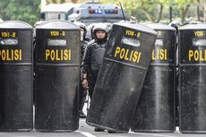 Polda Metro Jaya Buru Penyerang Polisi dengan Senjata Tajam Saat Aksi 1812