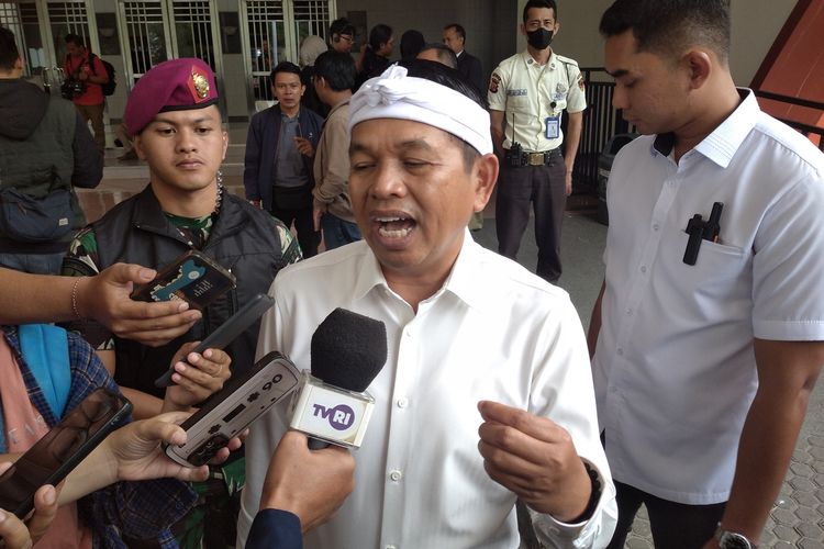 Gubernur Jawa Barat, Dedi Mulyadi saat ditemui di Gedung Sabuga ITB, Jalan Tamansari, Kota Bandung, Selasa (16/9/2025).
