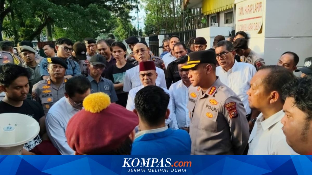 Mahasiswa Demo di Pekanbaru Diduga Kena Pukul, Kapolresta: Sedang Kami Selidiki Pelakunya