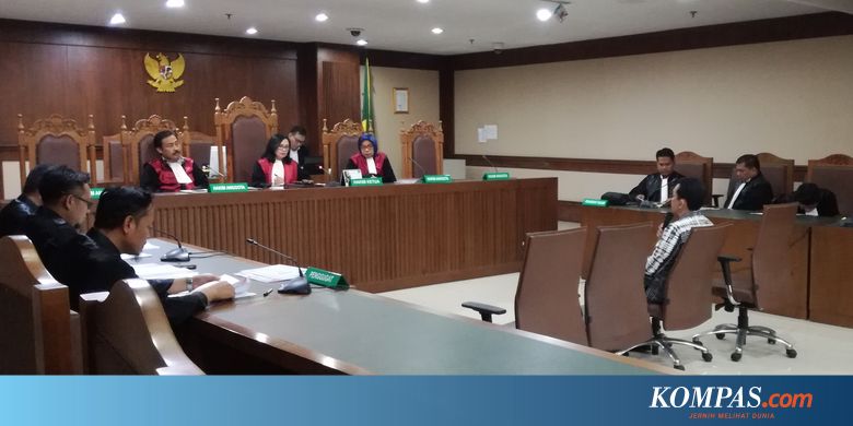 Eks Direktur Keuangan PT AP II Disebut Terima Suap 71.000 Dollar AS dan 96.700 Dollar Singapura - KOMPAS.com
