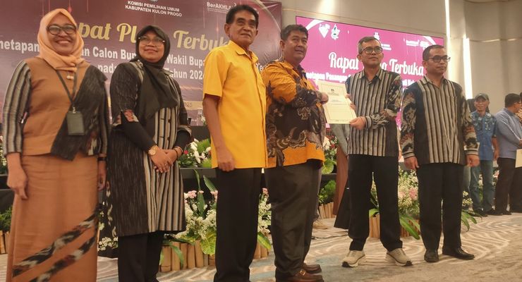 Agung-Ambar Ditetapkan sebagai Bupati-Wakil Bupati Kulon Progo, Paslon Lain Absen