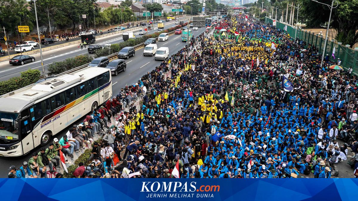 Ribuan Demonstran Turun Jalan, Kenapa Gerakan Mahasiswa Selalu Terdepan?