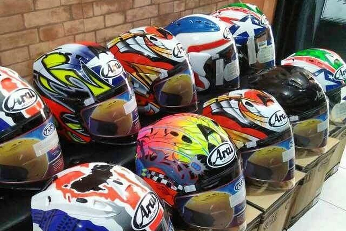 Helm cheap tsr arai