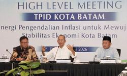 Indikator Ekonomi Batam Positif, Wali Kota Amsakar Minta Data Pertumbuhan Dikaji Ulang