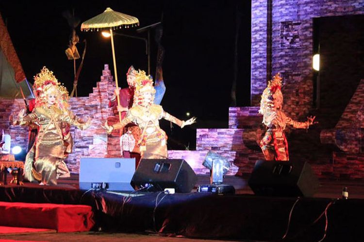 Festival Sriwijaya dibuka, Selasa (22/8/2017) malam di Palembang, Sumatera Selatan, tepatnya di pelataran Benteng Kuto Besak.