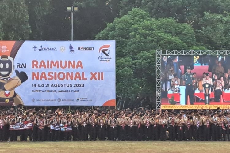 Wakil Presiden Ma'ruf Amin saat menjadi pembina upacara peringatan Hari Pramuka ke-62 sekaligus pembukaan Raimuna Nasional ke-12 di Buperta Cibubur, Jakarta, Senin (14/8/2023) sore.