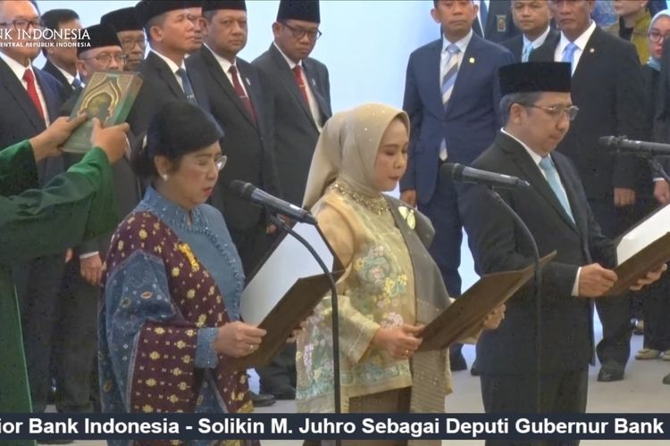 Resmi Dilantik Jadi Gubernur BI, Destry Ucap Sumpah Jabatan di MA