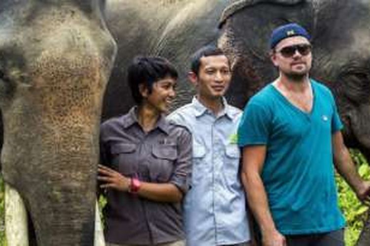 Leonardo DiCaprio mengunjungi Taman Nasional Gunung Leuser. 