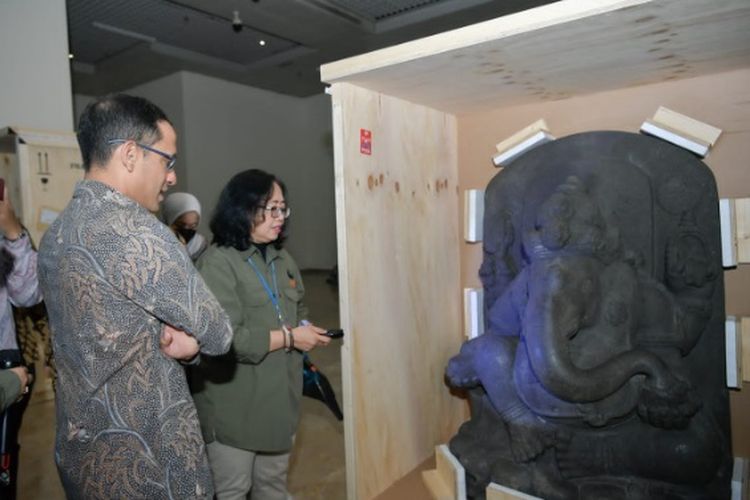 Mendikbud Ristek Nadiem Makarim, menyambut kembalinya empat arca peninggalan Kerajaan Singasari dari Belanda ke Tanah Air di Museum Nasional Indonesia, pada Selasa (22/8/2023).