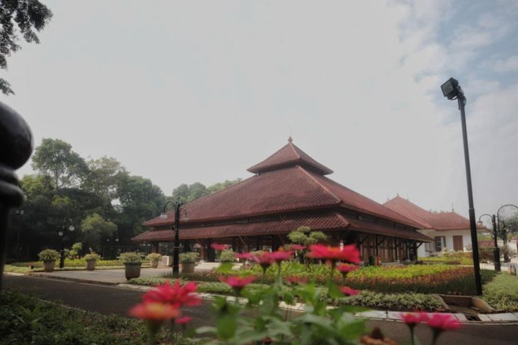 Wisata sejarah di Pendopo Kota Bandung kini dibuka setiap hari Sabtu dan Minggu.