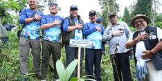 Hijaukan Kembali Desa Besakih, Pertamina Tanam 200 Pohon di Kaki Gunung Agung