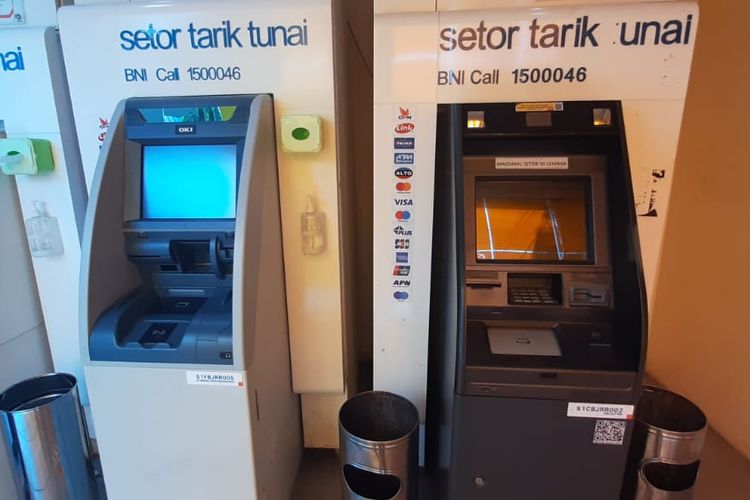 Cara mengambil uang di ATM BNI dengan kartu debit dan tanpa kartu