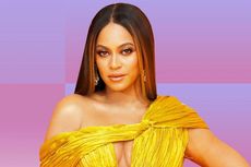 Beyonce Kenakan Gaun Rancangan Desainer Indonesia