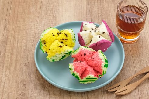 Resep Bolu Kukus Semangka, Lembut dan Mekar Warna-warni