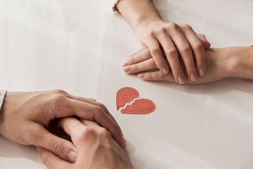 4 Rekomendasi Novel tentang Patah Hati yang Bisa Menemani Kamu Melalui Masa Sulit