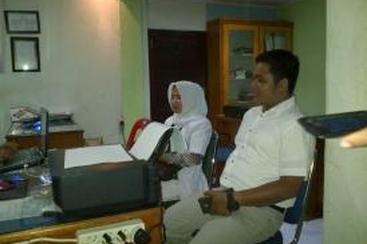 Dr Suryani, melaporkan pemukulan yang dialaminya saat sedang bertugas kemarin di Puskesmas Peusangan Siblah Krueng, Kabupaten Bireuen,Aceh. DESI