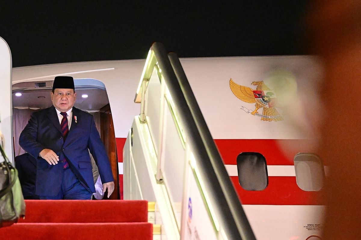 Kunker Perdana, Presiden Prabowo Subianto Tiba di Beijing China