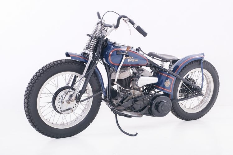 Harley-Davidson WLA lansiran 1942 hasil restorasi oleh Pitstop Motor Werk