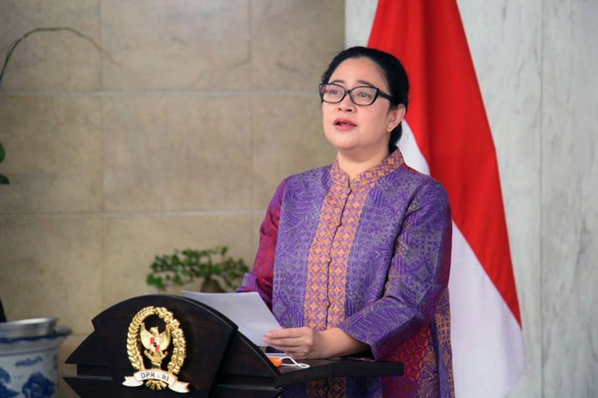Ketua Dewan Perwakilan Rakyat (DPR) Puan Maharani mengajak semua pihak untuk bersikap optimis, bekerja keras, dan selalu berhati-hati untuk mewujudkan transformasi strategis ekonomi Indonesia pascapandemi Covid-19.