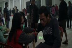 Kelelahan Dalam Perjalanan ke Mamasa, Sejumlah Pengungsi Gempa Palu Dirawat