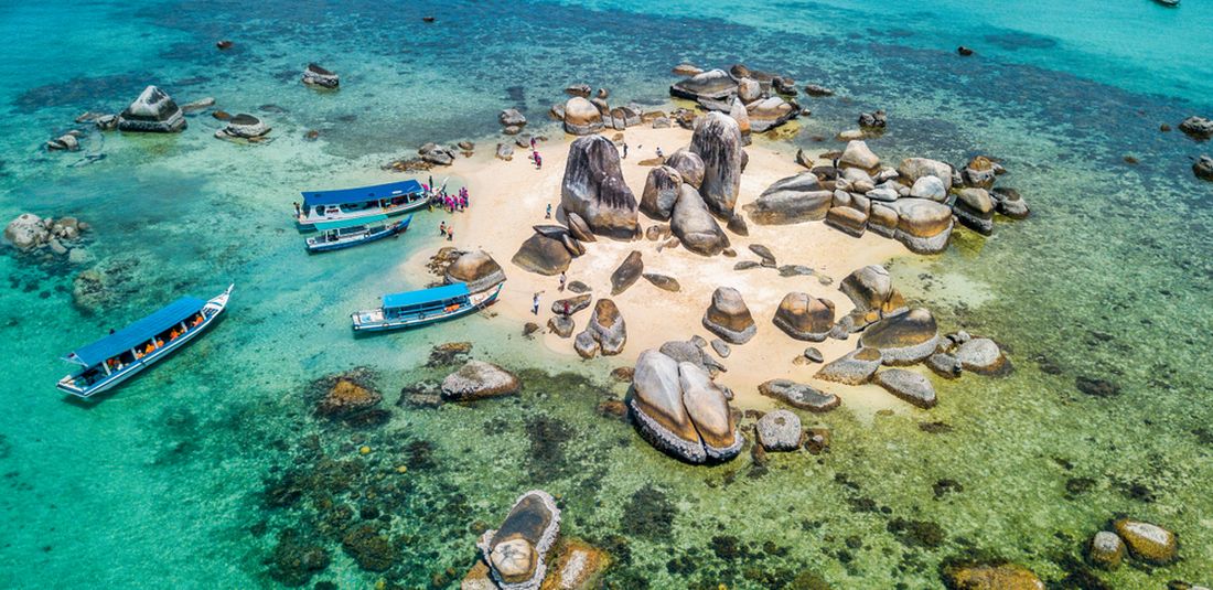 Pulau Batu Berlayar. 