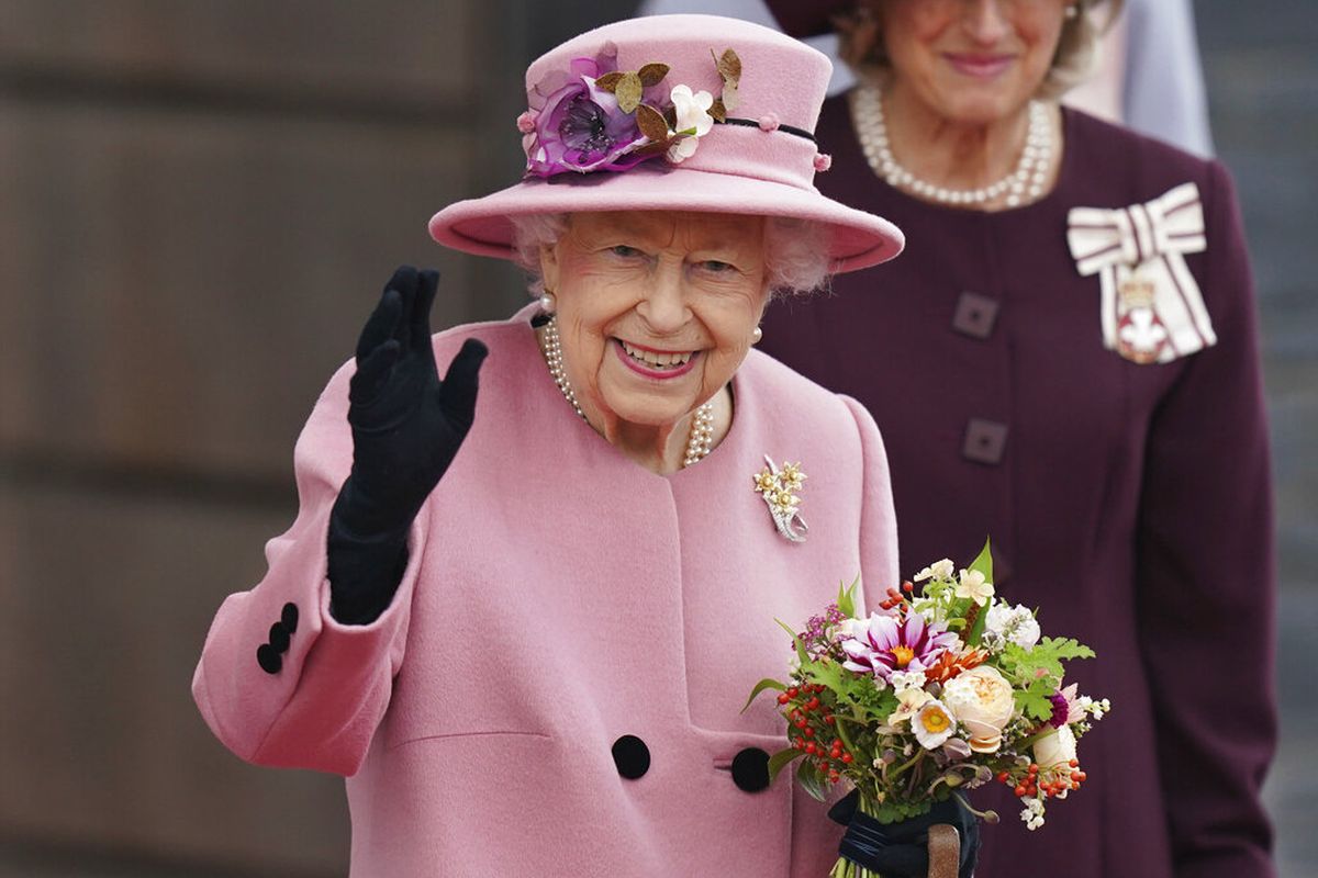 (file photo) Britain's Queen Elizabeth II leaves after the opening ceremony of the sixth session of the Senedd in Cardiff, Wales, Thursday Oct. 14, 2021. (Jacob King/PA via AP)